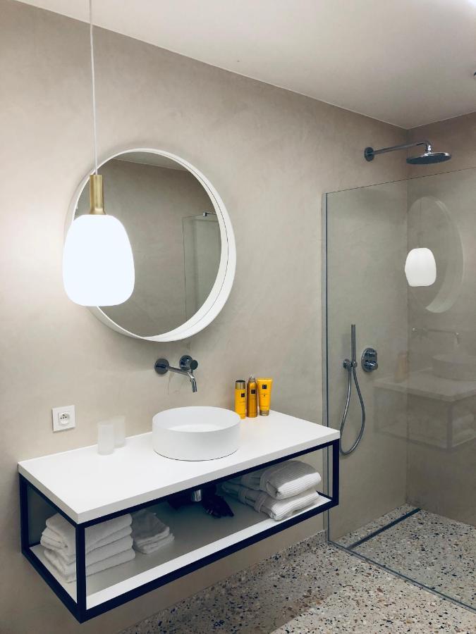 Suites Le Porte-Bonheur Μπριζ Εξωτερικό φωτογραφία